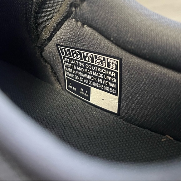 NWT Sketchers Go Walk Evolution Ultra in Charcoal Gray Men’s Shoes - Picture 8 of 10